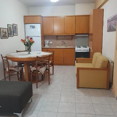 Apartamento Elle By Alp Hospitality Services Nea Kallikrateia